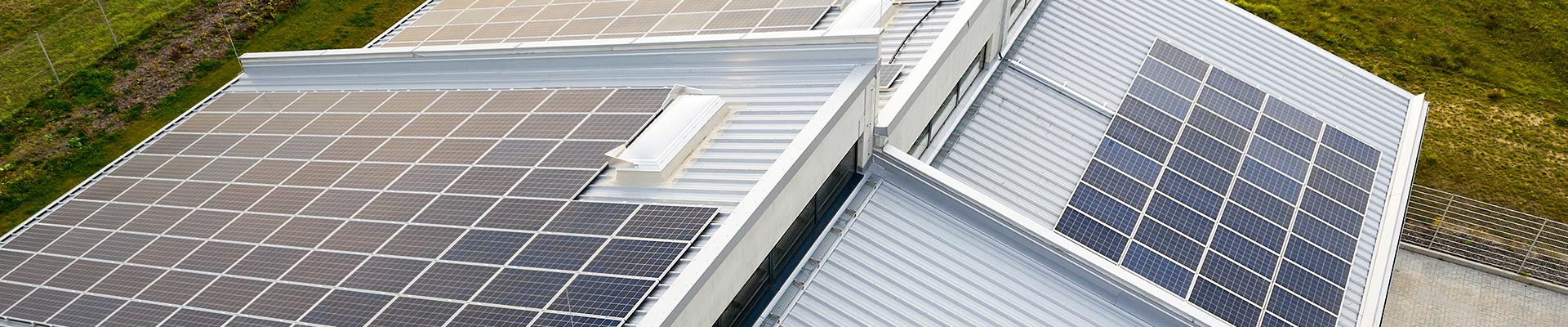 PV-Anlage auf dem Dach von einem unserer Geschäftskunden